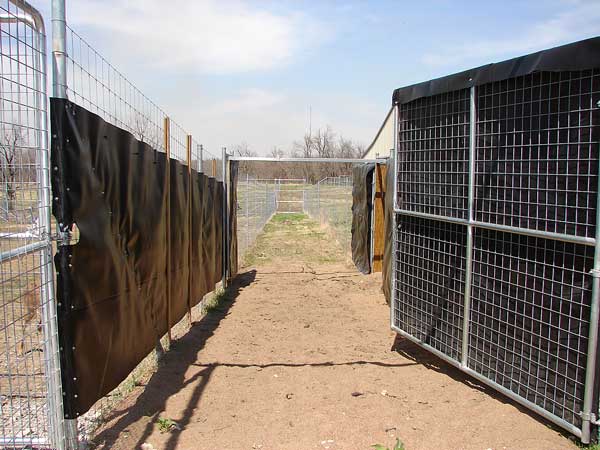 Farm Fencing | Cattle Wire Fence | LE Fence, Texas